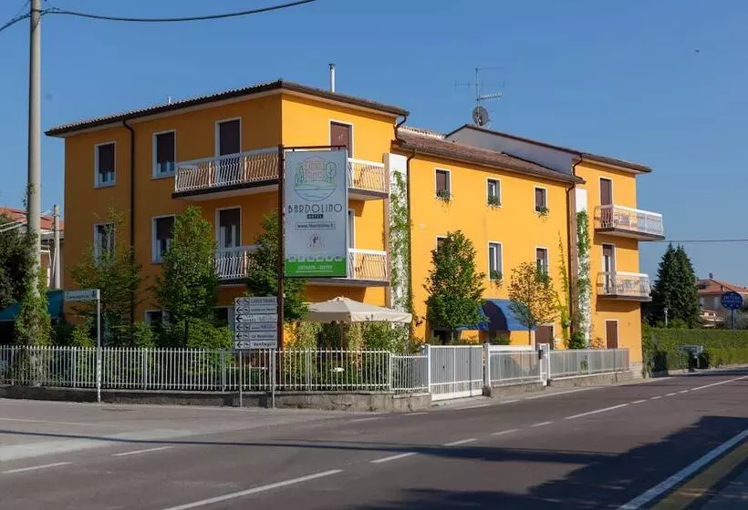 ホテル Bardolino