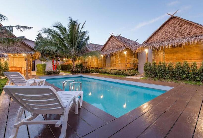 בית מלון כפרי Evergreen Resort Chaam