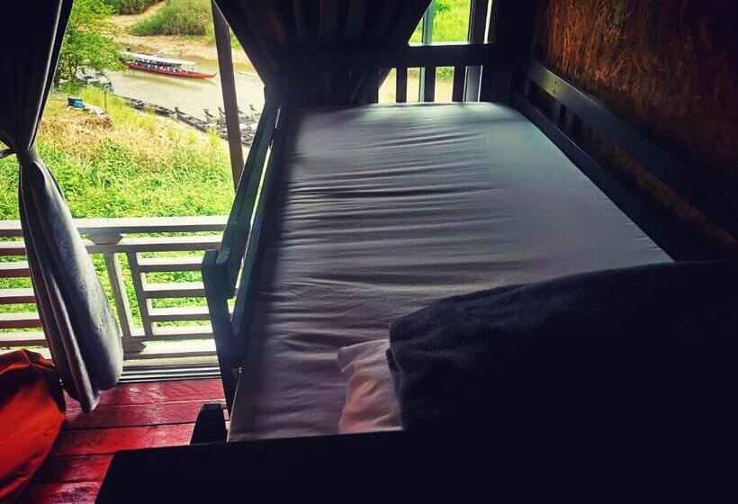 酒店 Holiday View Inn Taman Negara