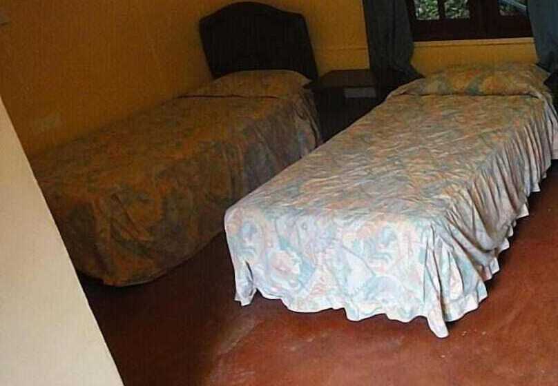 酒店 Holiday View Inn Taman Negara