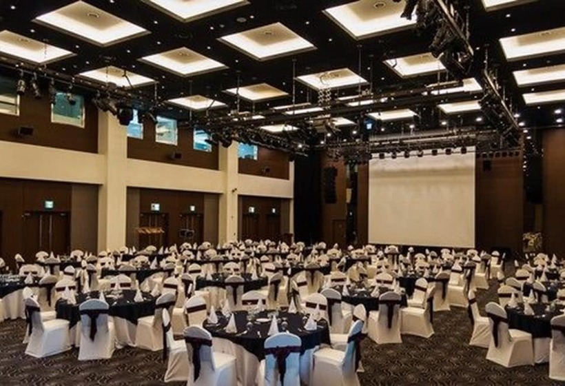 Wirye Militopia Hotel By Marine