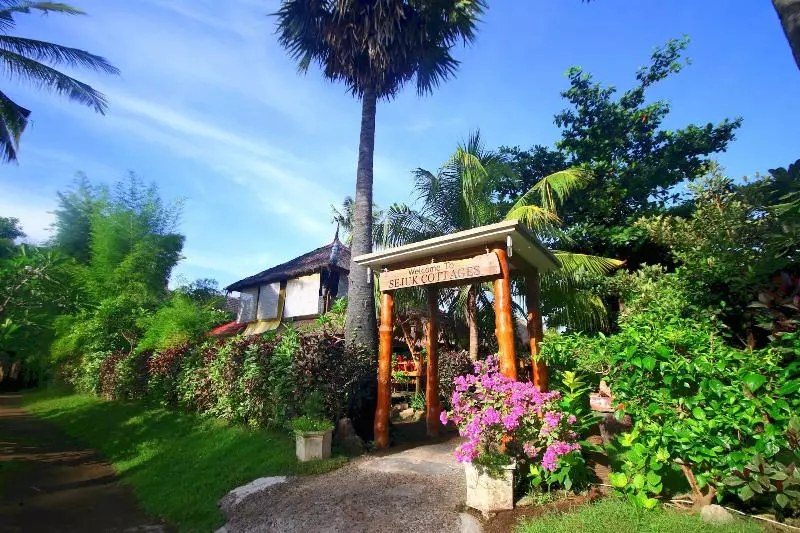 ホテル Sejuk Cottages