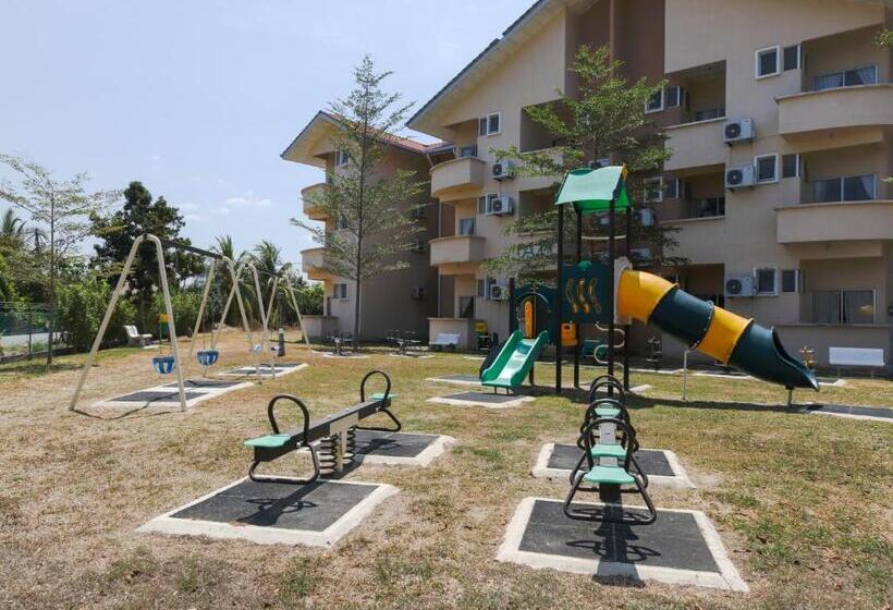 בית מלון כפרי Seri Bayu Resort