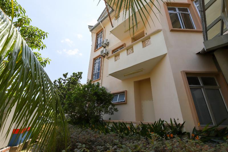 בית מלון כפרי Seri Bayu Resort