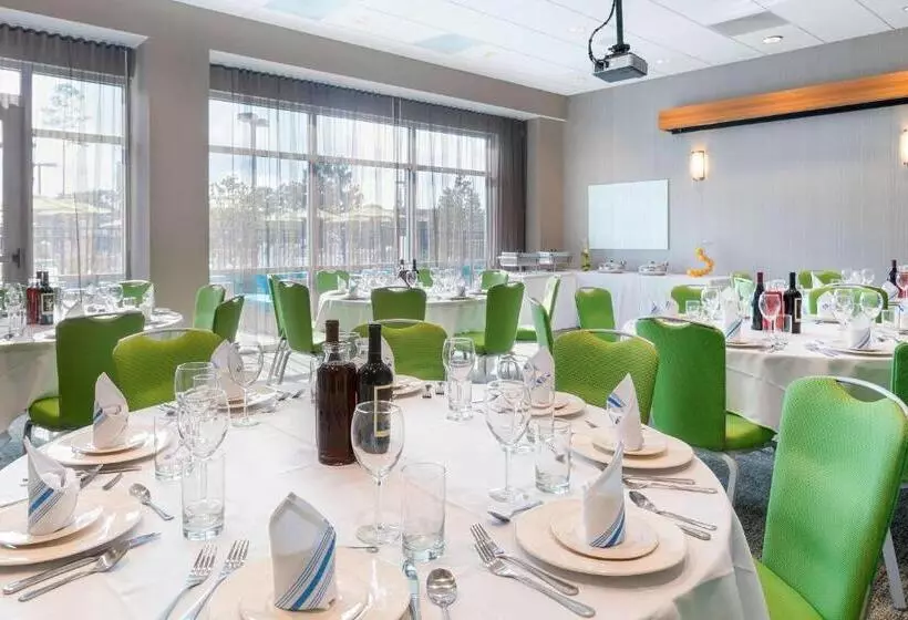 ホテル Springhill Suites Orange Beach At The Wharf