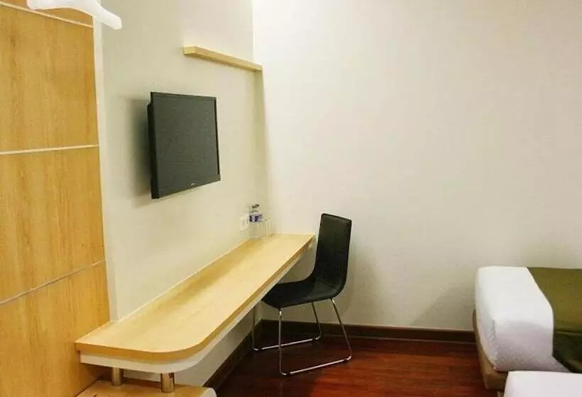 Hotel Sub City