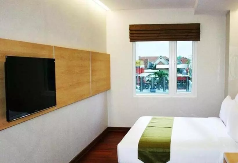 Hotel Sub City