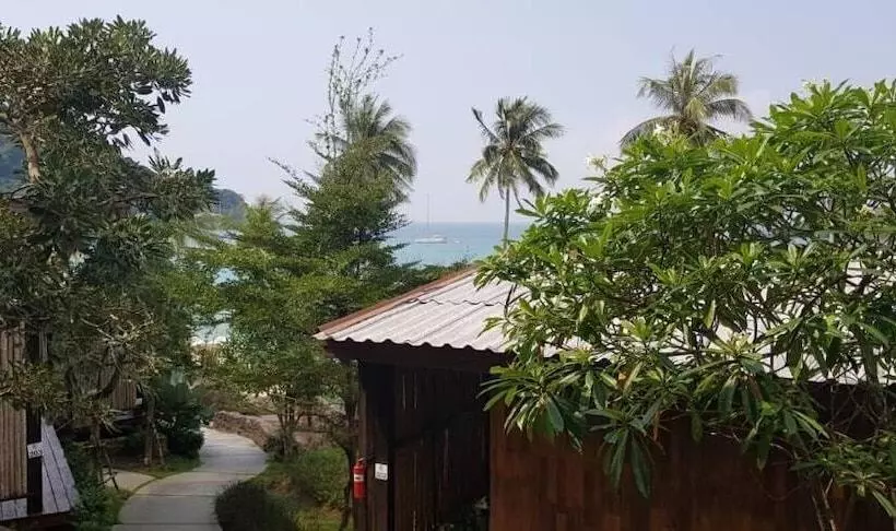 Hotelli To The Sea The Resort Koh Kood