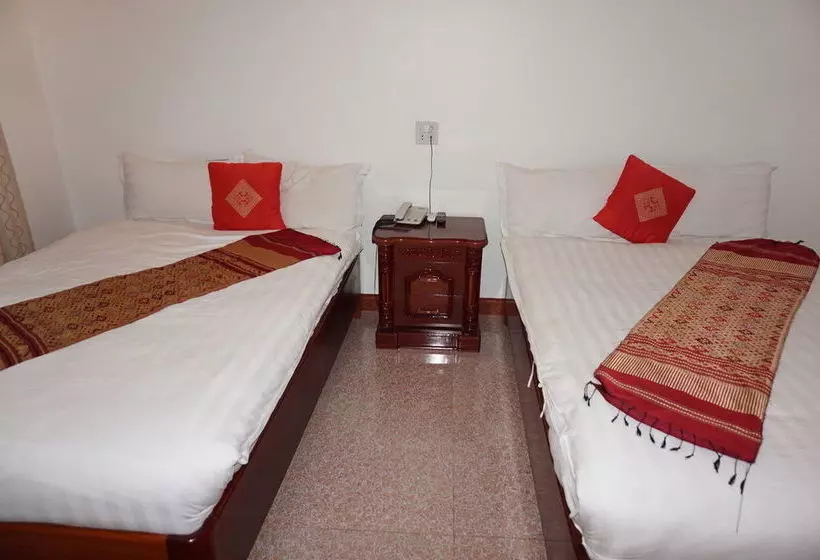 Mittaphap Hotel Ii