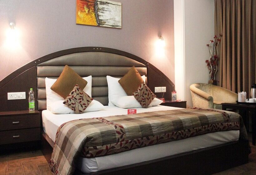 Oyo Rooms Dwarka Sector 12 Metro Station