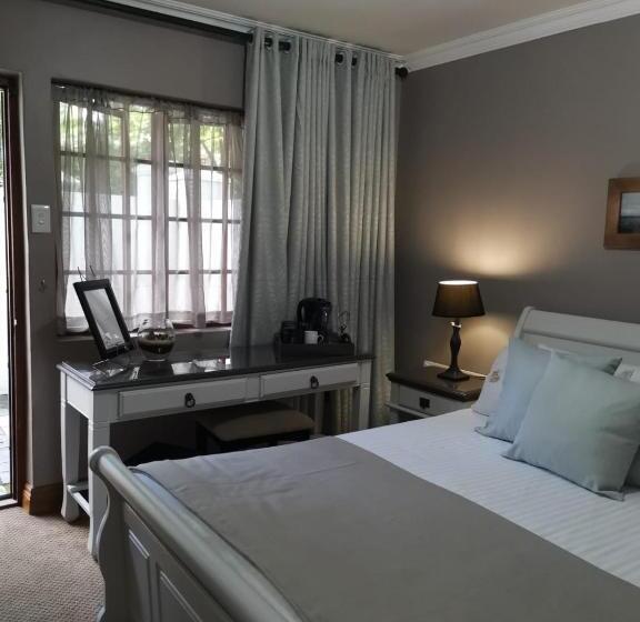 Пансион 2 Leafed Doors