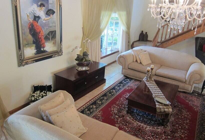 Пансион La Barune Guest House