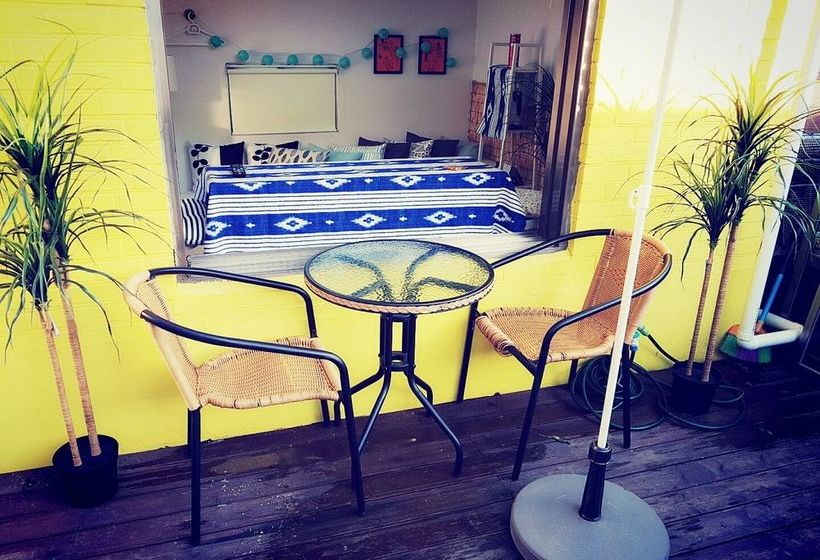 פנסיון Njoy Guesthouse