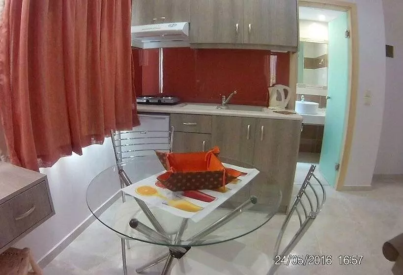 Sirena Apartments