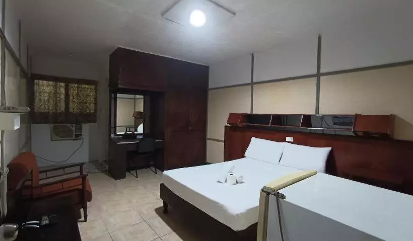 2 Hotel Saleh