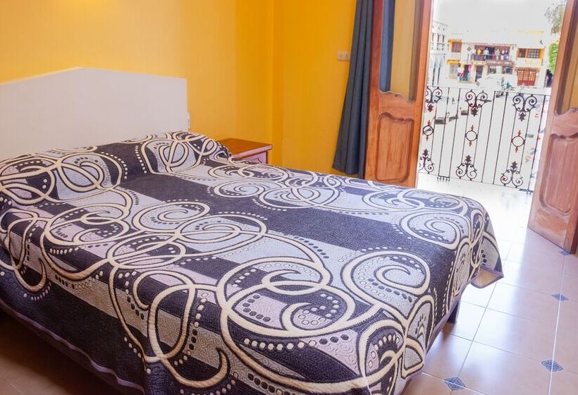 فندق Del Parque Naolinco