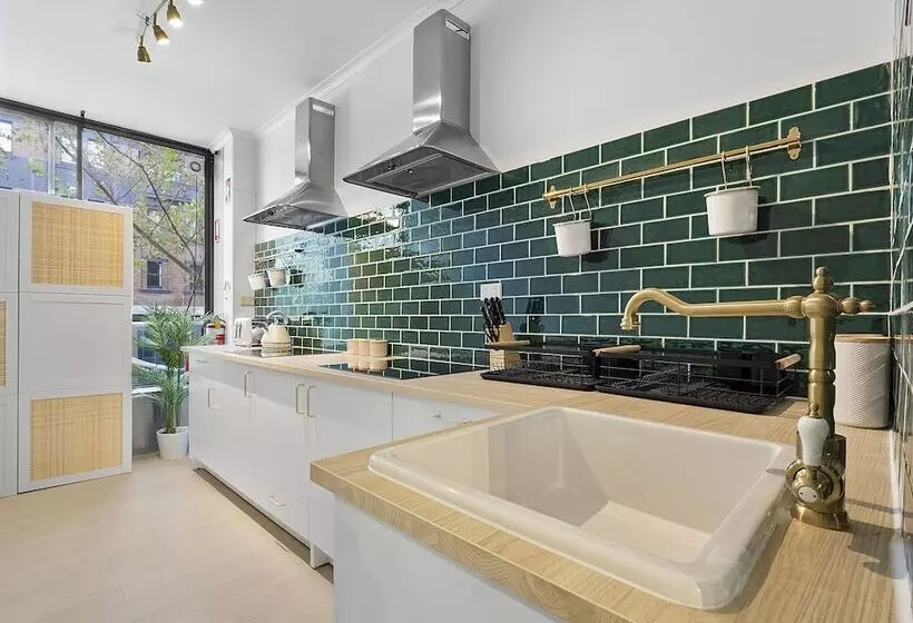 هاستل Azzurro Pod Hotel   Central Sydney