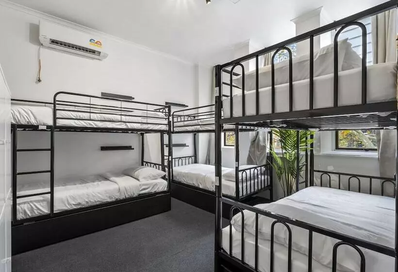 هاستل Azzurro Pod Hotel   Central Sydney