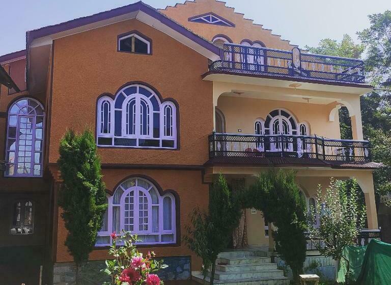 فندق صغير New Urban Den Cottage