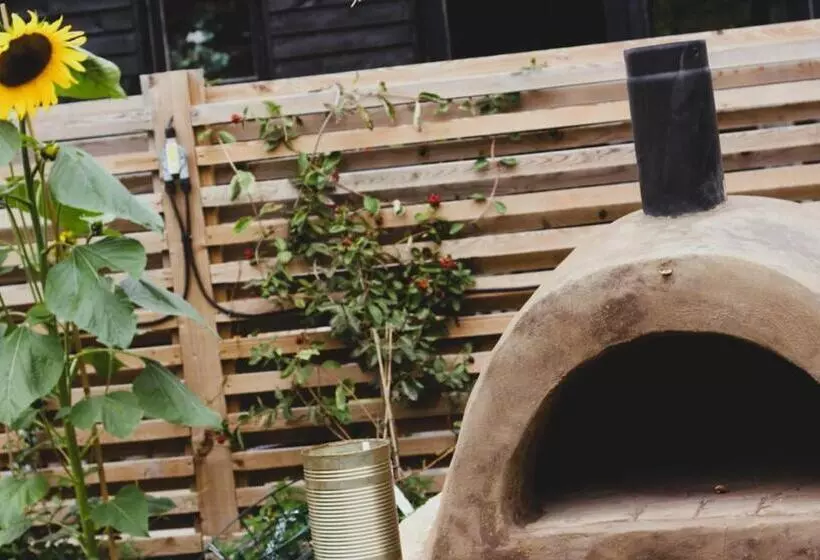 Retkeilymaja The Selsey Arms