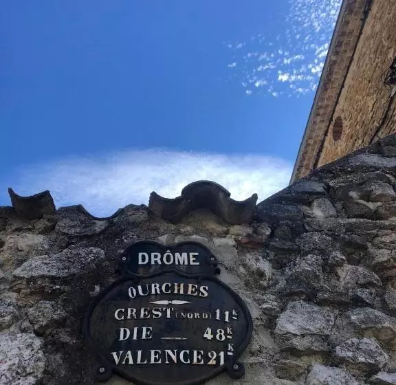 ベッドアンドブレックファースト Domaine Des Chabriers