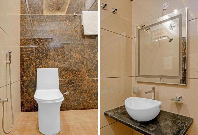 Collection O Hotel Shaurya