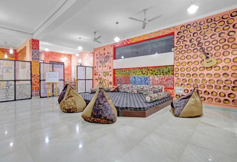 O 84461 Hotel Shaani Resort