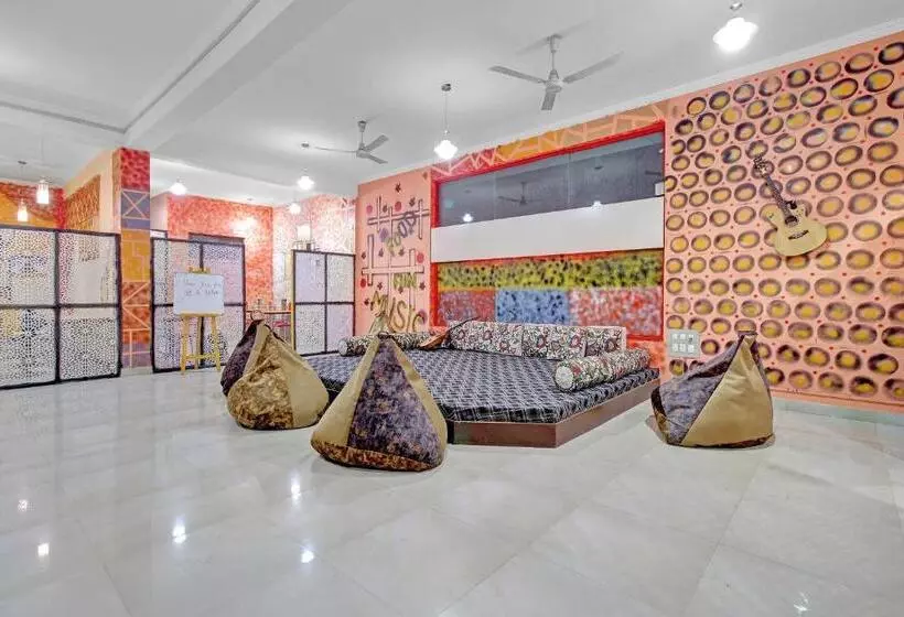 O 84461 Hotel Shaani Resort