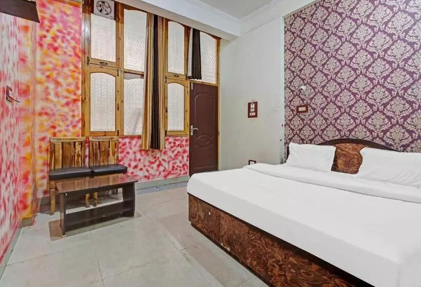 O 84461 Hotel Shaani Resort