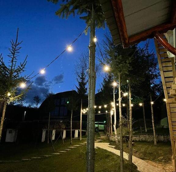 膳宿费 Casa De Sus, Slon