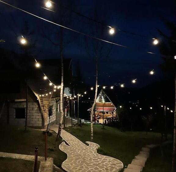 膳宿费 Casa De Sus, Slon