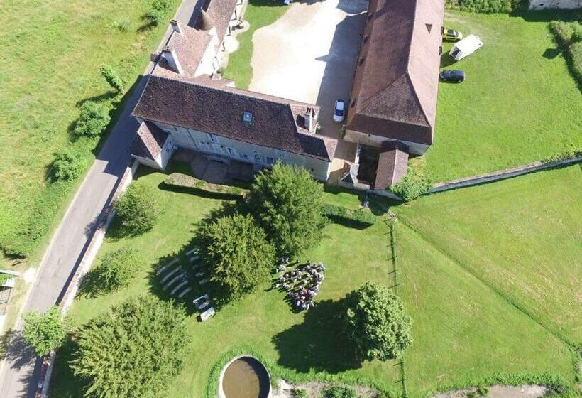 旅馆 Domaine De Surgy