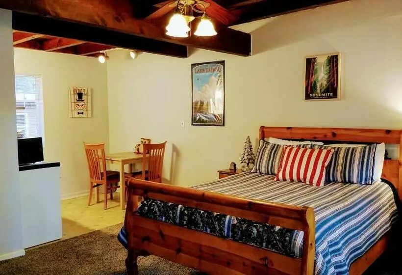 هاستل The Washoe Lodge