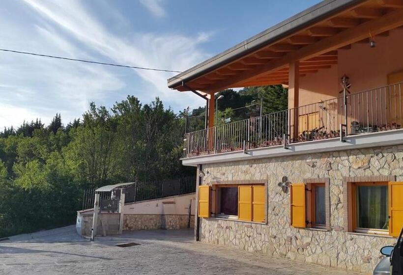 B&b L Aquila Del Parco