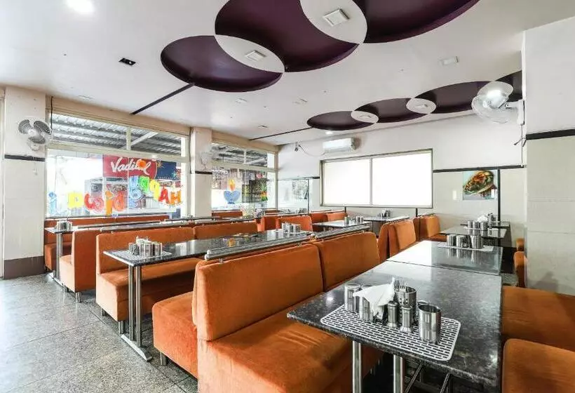 Oyo Flagship Hotel Honest