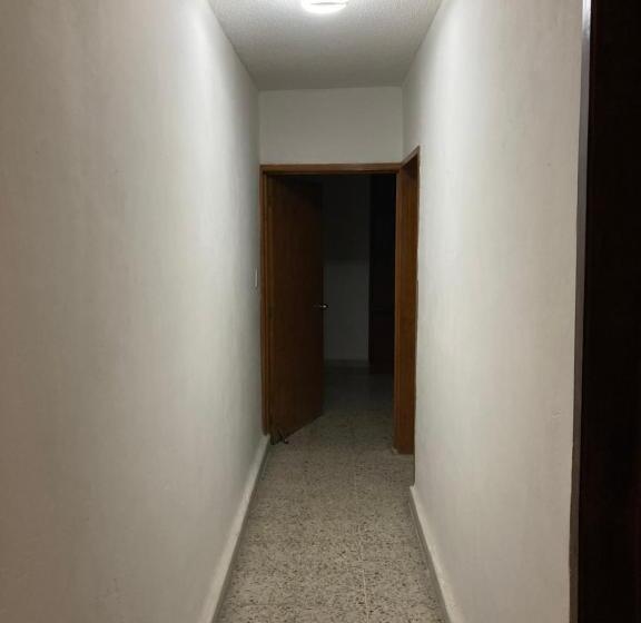 پانسیون Beds Friends Asis