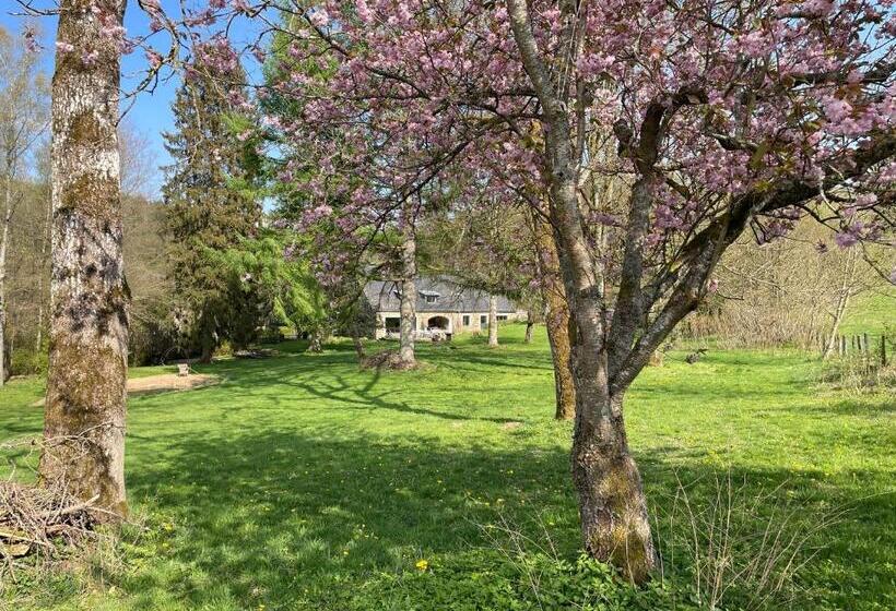 بنسيون Grange De Lesse