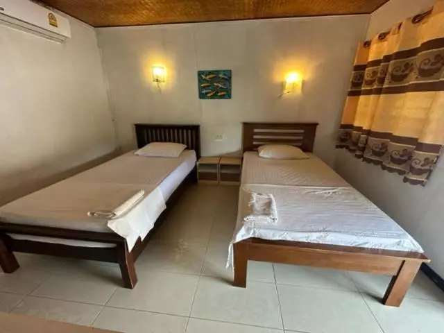 Pensió Lux Guesthouse