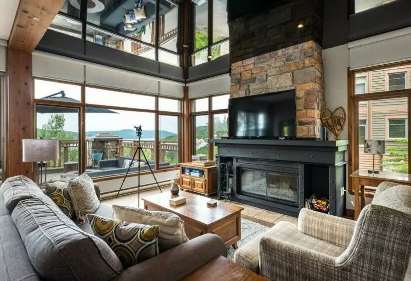 Tremblant Prestige Altitude 170 1