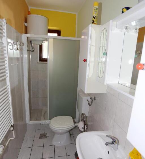 هتل Mejak & Bordon