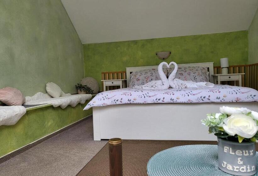 فندق Vládní Vila