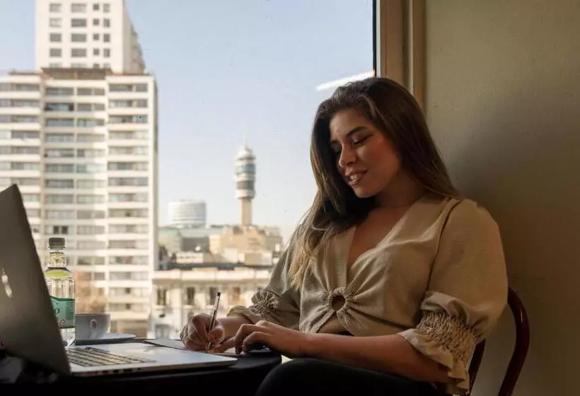 Red Hotel Centric Santiago