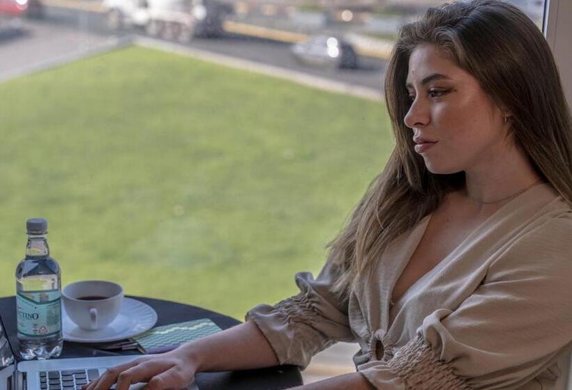 Red Hotel Centric Santiago