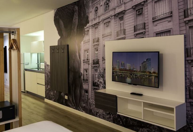 Flaat Recoleta Plaza