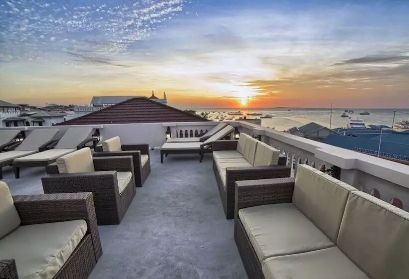 هتل Best Western Plus Zanzibar