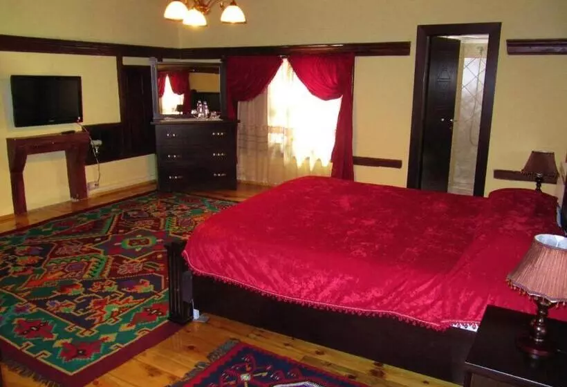 هتل Guest House Bujtina Leon