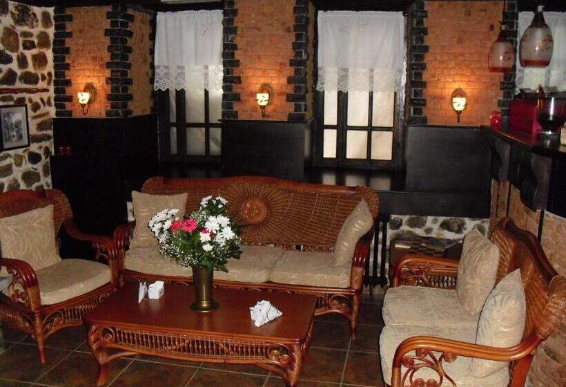 酒店 Guest House Bujtina Leon