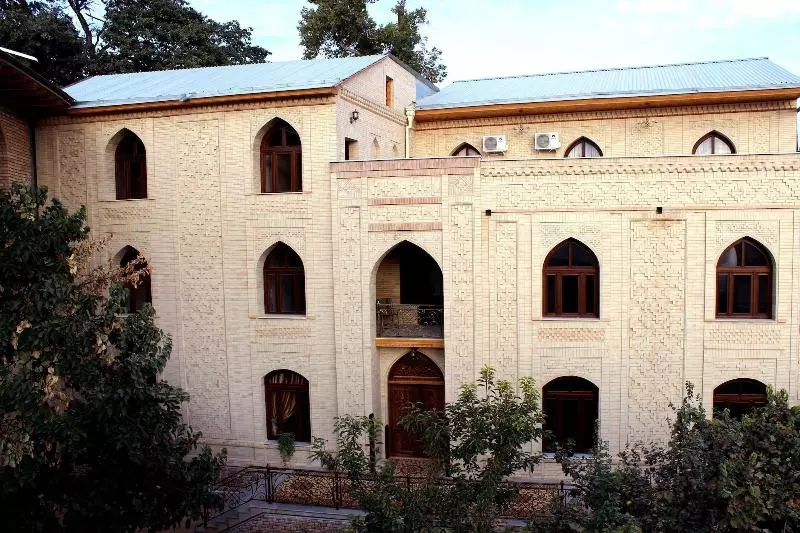 Hotel L Argamak