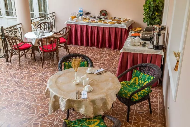 Hotel L Argamak