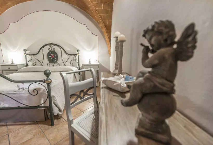 هتل Agriturismo Le Vallette